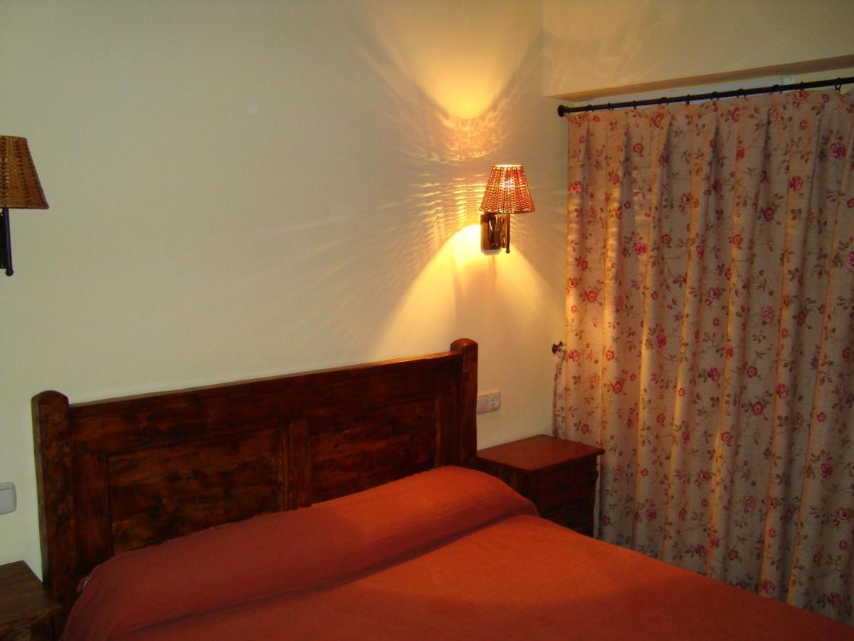 Hotel Charle Jaca Eksteriør billede